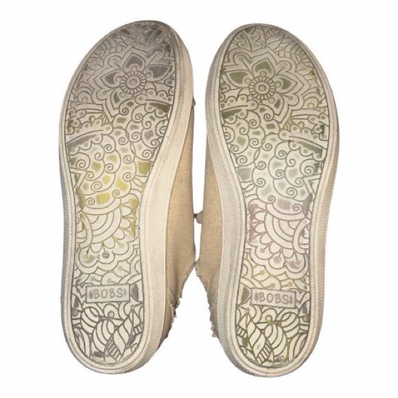 BOBS from Skechers Tan Slip-On Women’s Shoes Size 8 - Picture 7 of 7
